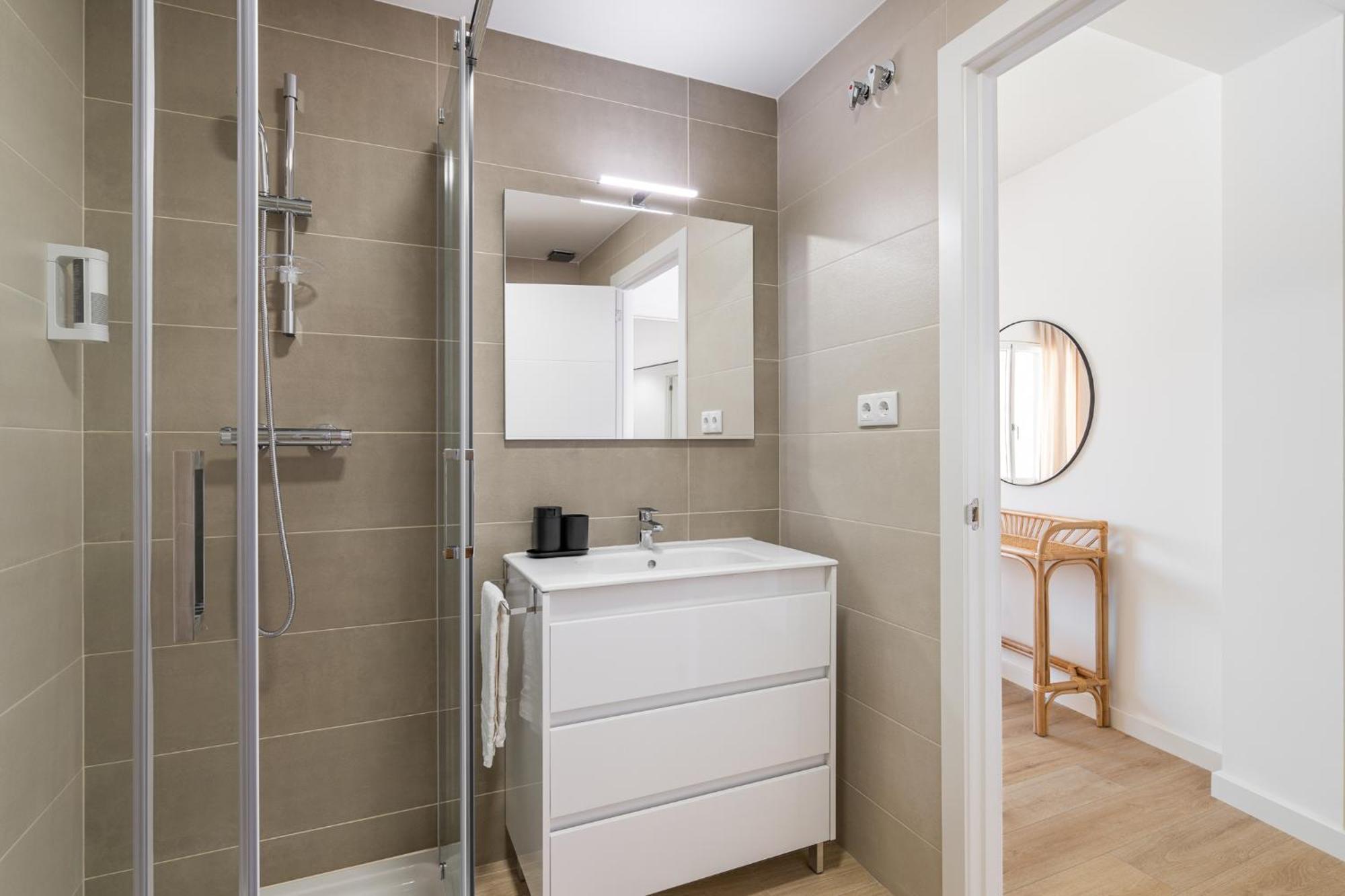 Calella Apartments By Olala Homes ภายนอก รูปภาพ